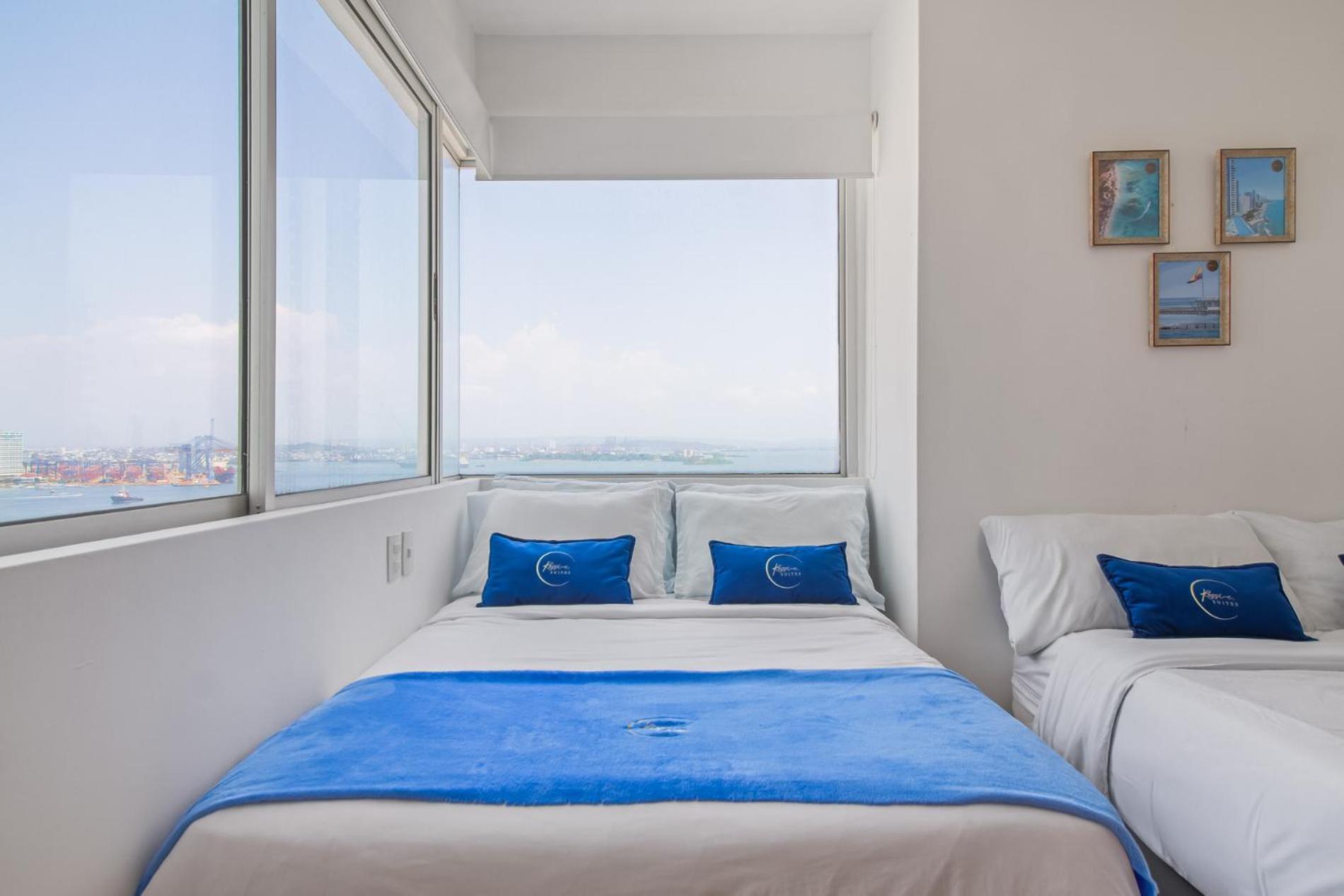 Vista De Lujo Al Mar Y La Bahía Apartamento *