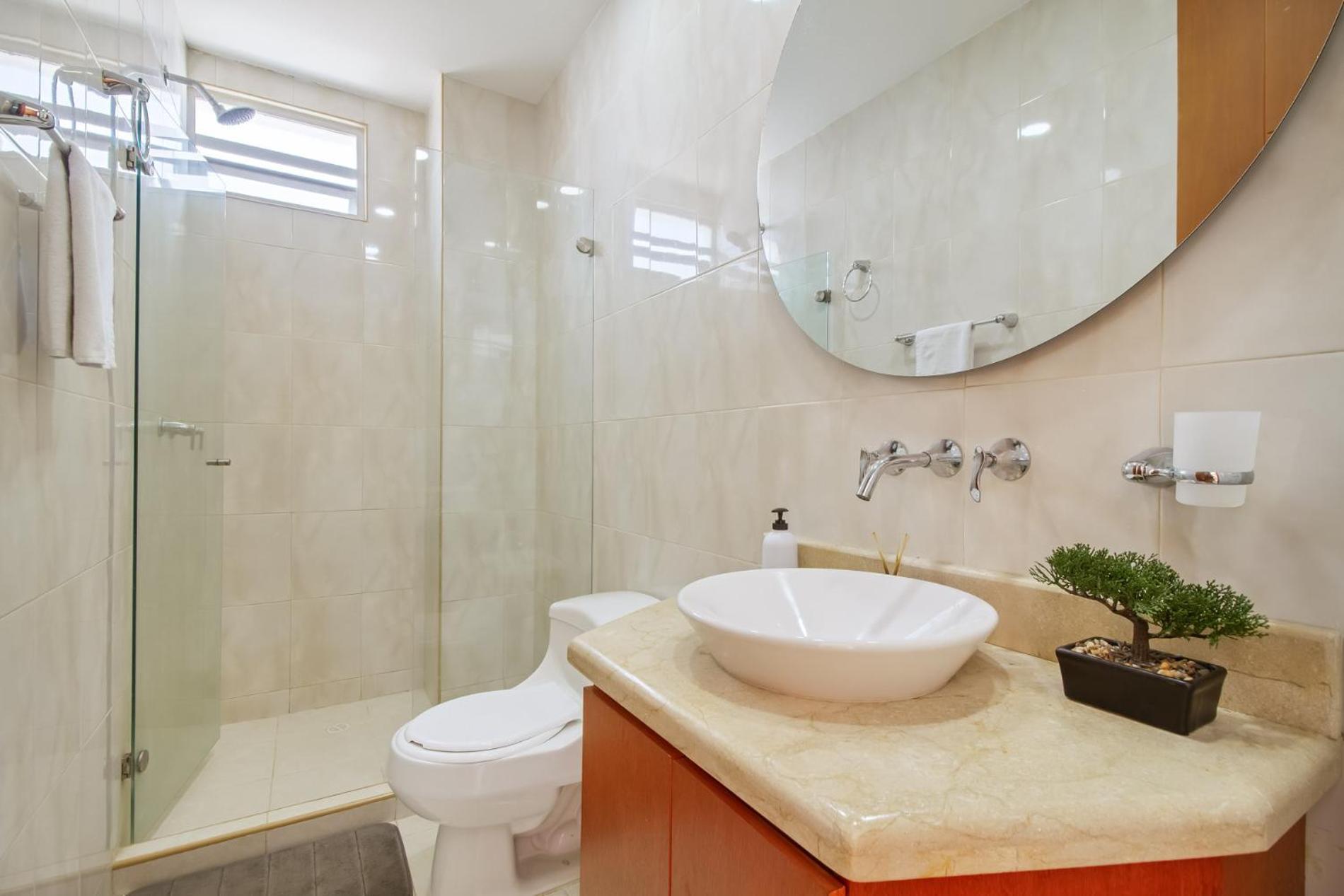 Apartamento Vista De Lujo Al Mar Y La Bahía *