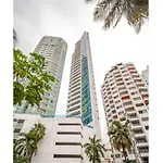 Vista de lujo al mar y la bahía